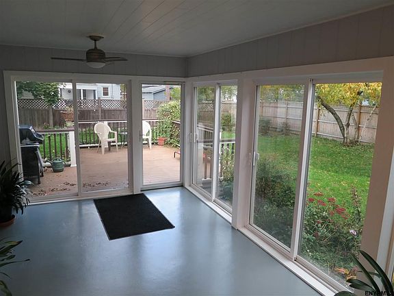 3rd image of 62 Lawnridge Ave