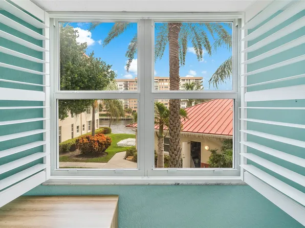 3150 NE 48th Court #214, Lighthouse Point, FL 33064