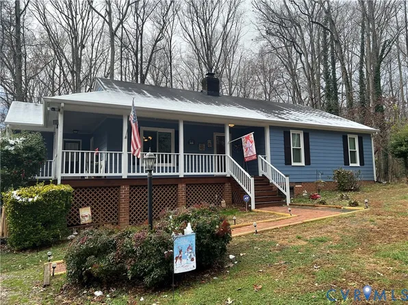 2717 Birdsong Ln, Powhatan, VA 23139