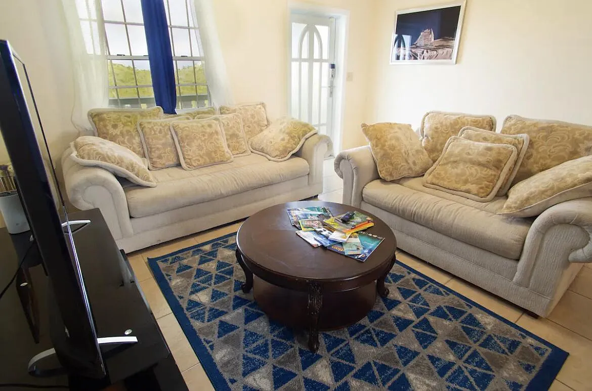 2 bed, $2,800 — Photo 2