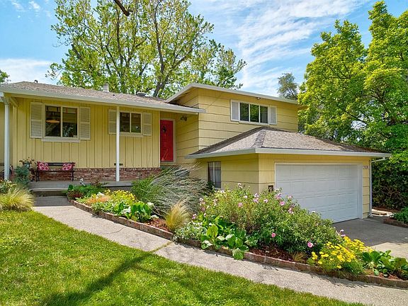 2nd image of 7638 Woodglen Dr