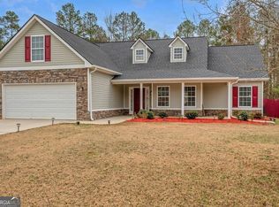 10 Oakbrook Ln, Covington, GA 30016