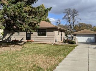 5524 Nevada Ave N, Crystal, MN 55428