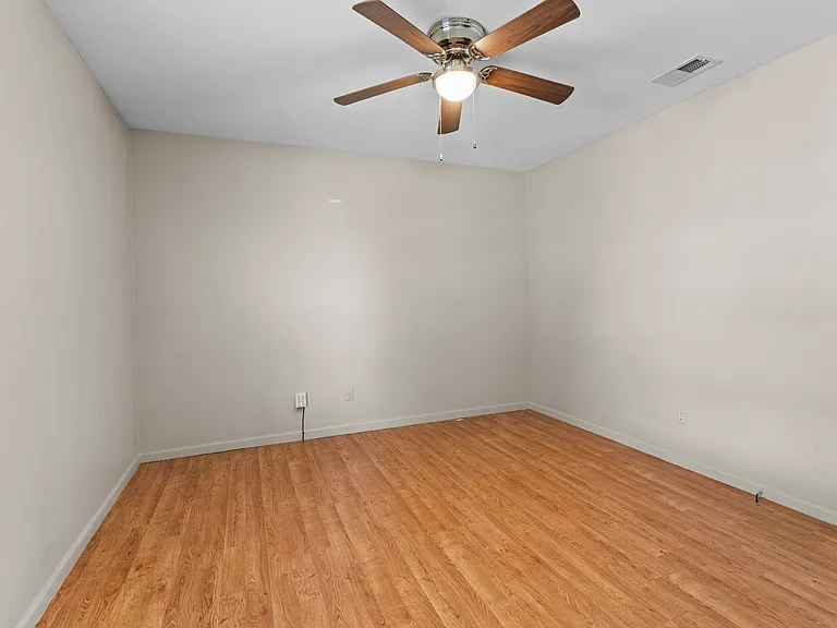 2822 Airwood Dr — Photo 19