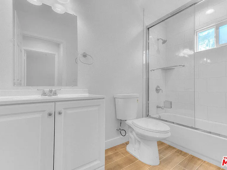 2820 Liberty Blvd #D — Photo 13