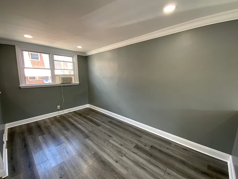 2545 S Bellford St — Photo 16