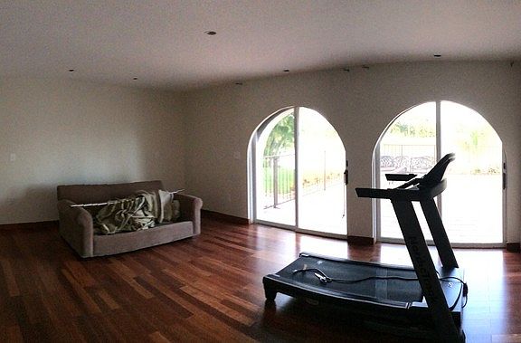 5th image of 9446 NW 54 Doral Circle Ln