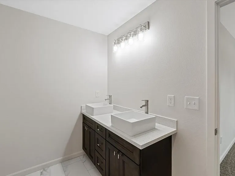 4237 E Pratt Ave #2 — Photo 7