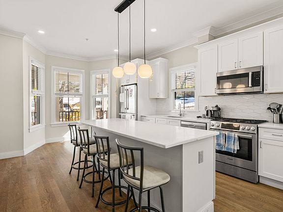 3rd image of 153 Foster St #1A