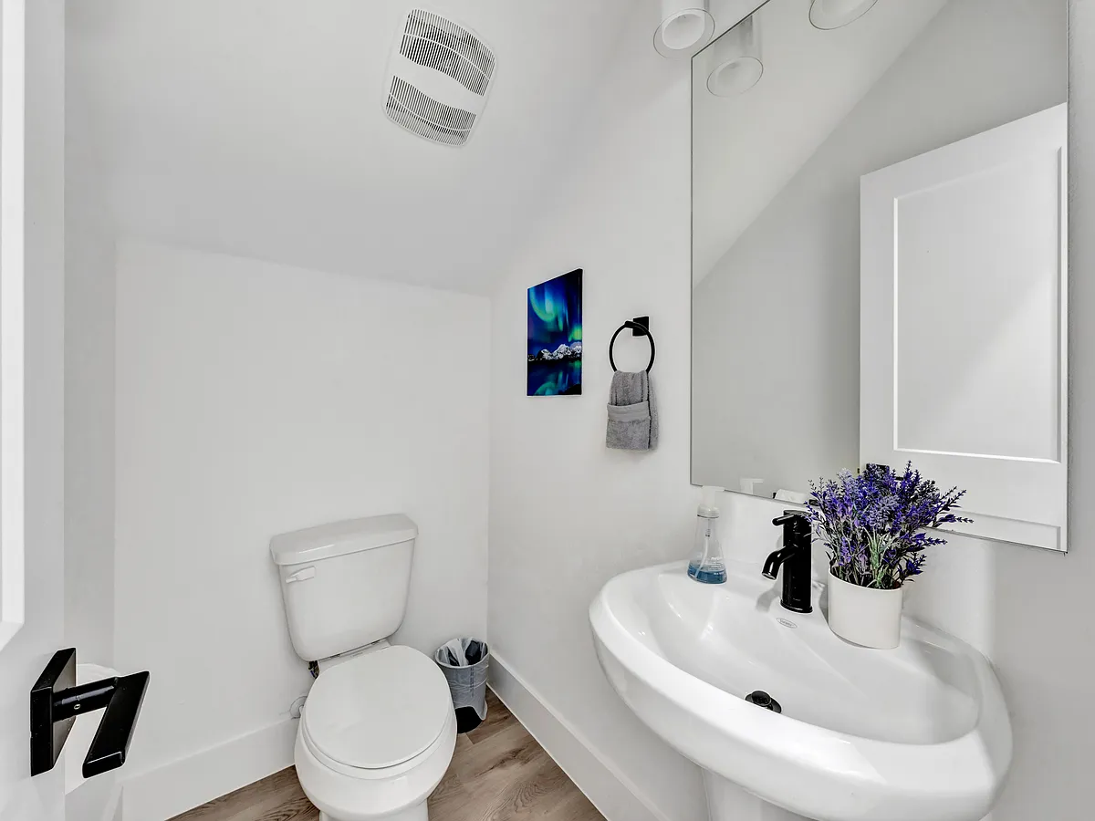 Building Photo - 7344 Amour Vallon Pl