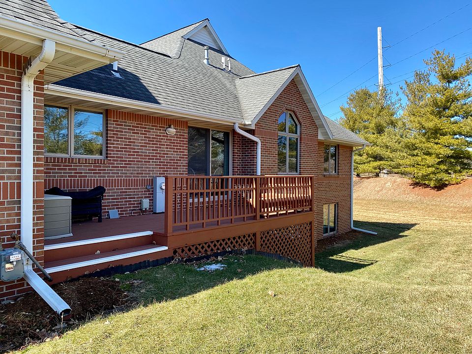 2nd image of 2869 Greensboro Cir