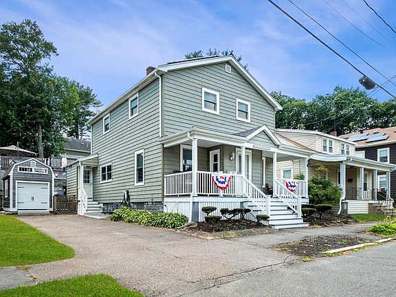 2nd image of 25 Fair Oaks Ave