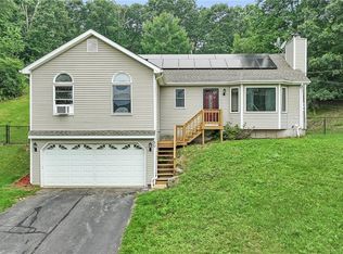 89 Kinney Hill Rd, Plainfield, CT 06374
