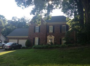 819 Grays Creek Ln, Charlotte, NC 28214
