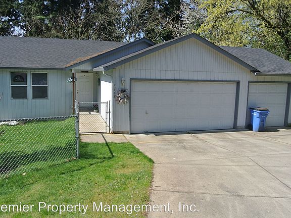 2nd image of 5614 NE Hazel Dell Ave