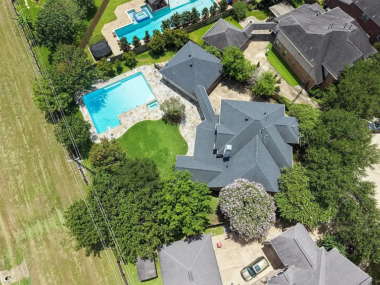 5450 Faircreek Ln — Photo 33