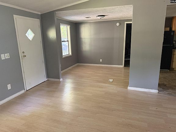 2nd image of 1094 Carrie Lynn Dr