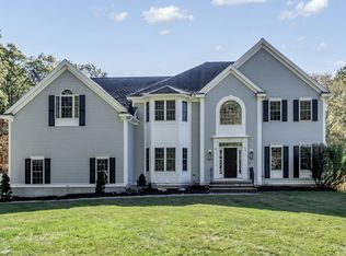 320 High Plain Rd, Andover, MA 01810