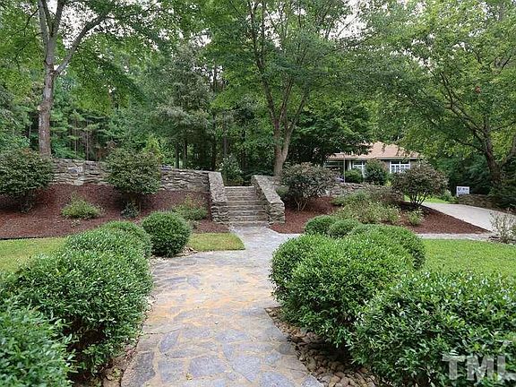 2nd image of 112 Bolinwood Dr