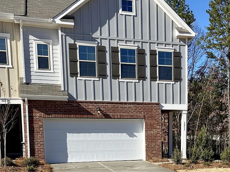 3217 Glenn Hope Way — Photo 1