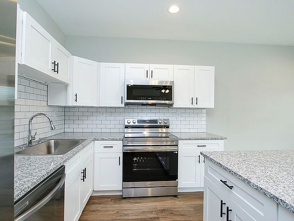 5th image of 14010 Longstreet Rd #11