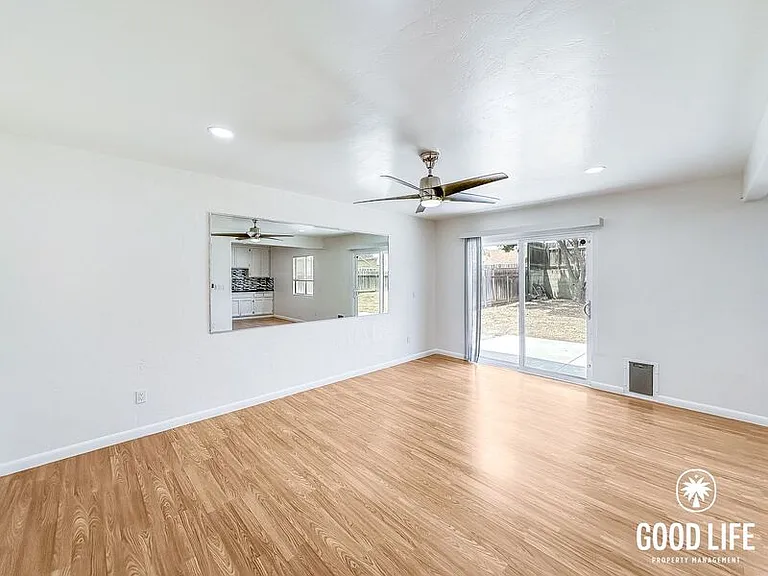 7516 Black Oak Rd — Photo 4