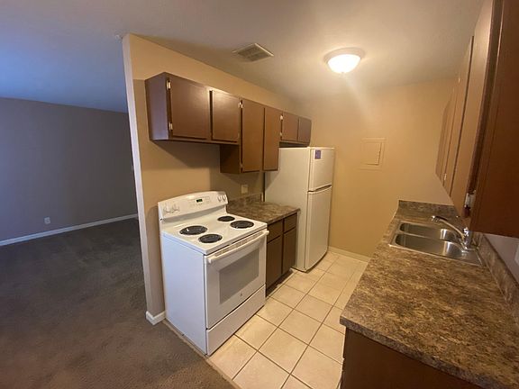 3rd image of 2030 J St #12