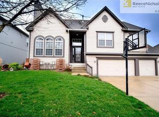 2353 W Elizabeth St, Olathe, KS 66061