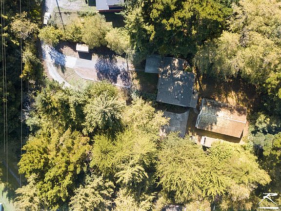 2nd image of 4444 Meyers Ave