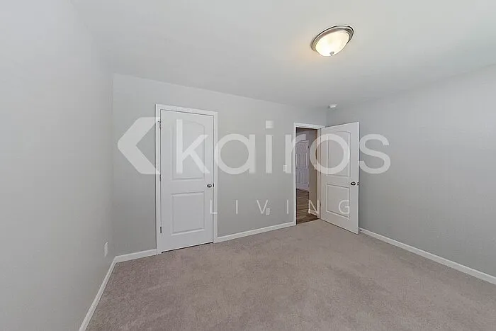 1240 Amberlight Cir — Photo 15