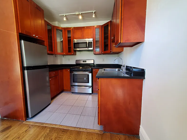 2100 Fell St #9 — Photo 15