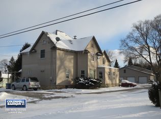 904 W Main St, Hortonville, WI 54944
