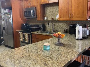 7502 W 29th Way, Hialeah, FL 33018