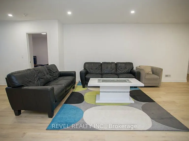 14 Bowen Pl — Photo 23