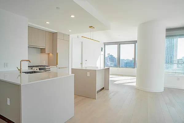 Rented by Modern Spaces | media 20