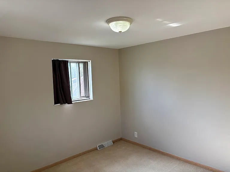 2130 Tuxedo Ave — Photo 8