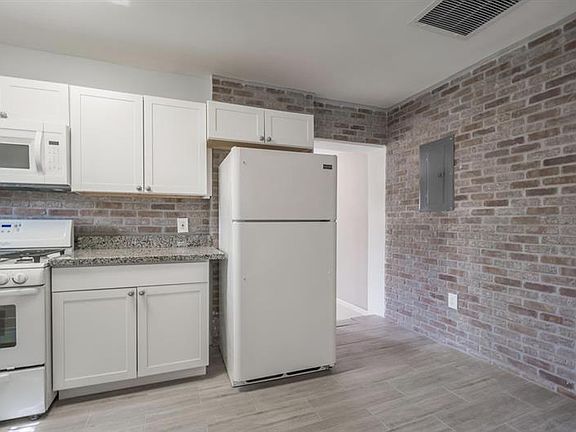 3rd image of 315 S L St #2