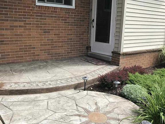 3rd image of 22949 Saint Joan St
