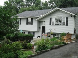 3 Windsor Rd, Salisbury Mills, NY 12577