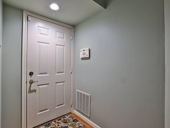 2nd image of 1548 Butler Ct APT 201