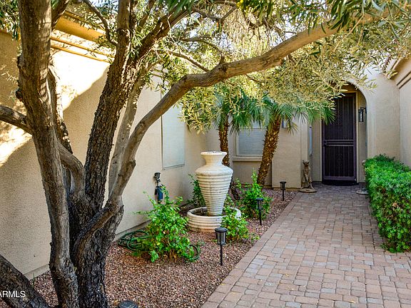 4th image of 23013 N GIOVOTA Drive