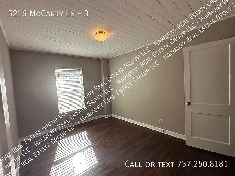 5216 McCarty Ln #3 — Photo 10