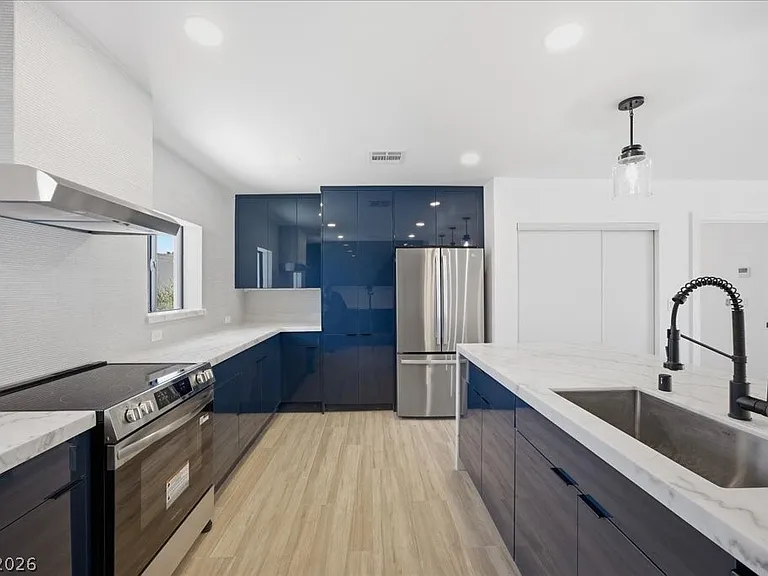 701 Canosa Ave — Photo 11