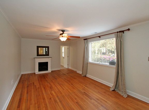 2nd image of 2151 Parkway Dr
