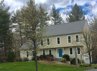 136 Macarthur Rd, Northbridge, MA 01534