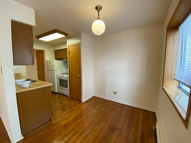 Dining/work space