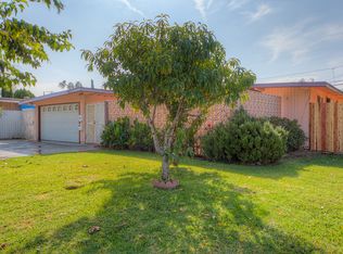 17854 Lull St, Reseda, CA 91335