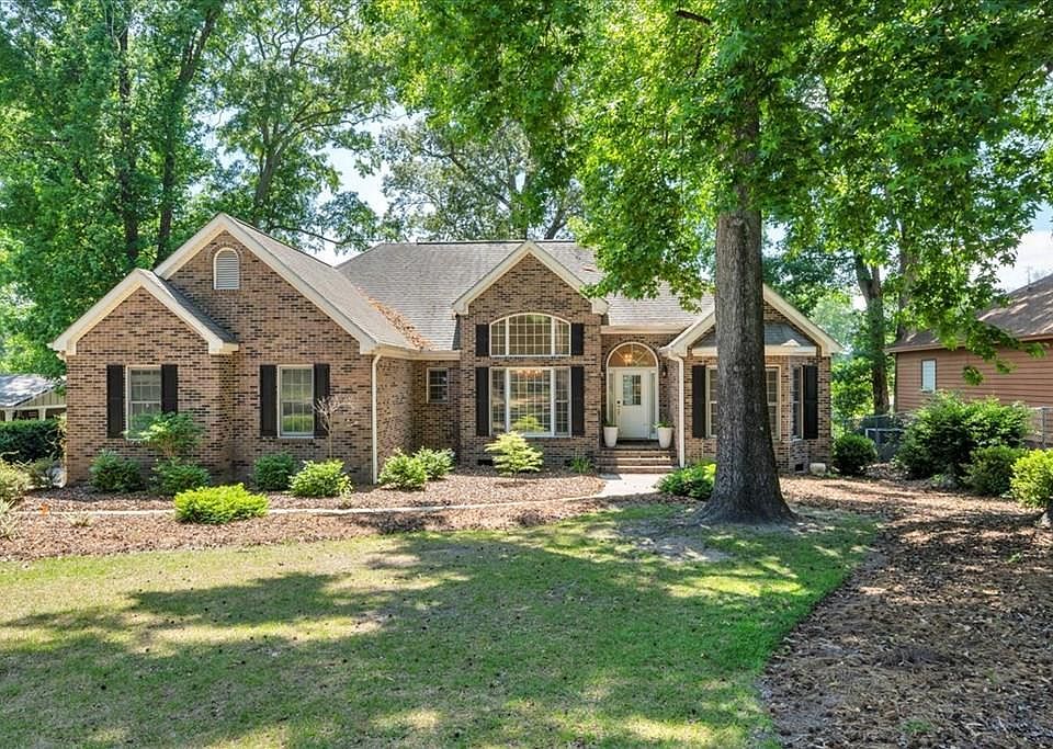 1st image of 754 Spring Creek Rd