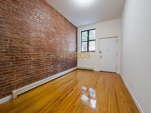 3rd image of 200 E 7th St APT 1A