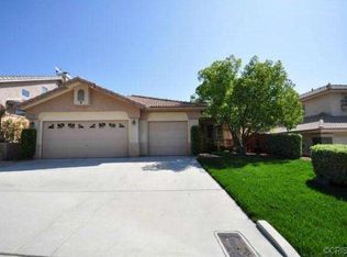 32548 The Old Rd, Castaic, CA 91384
